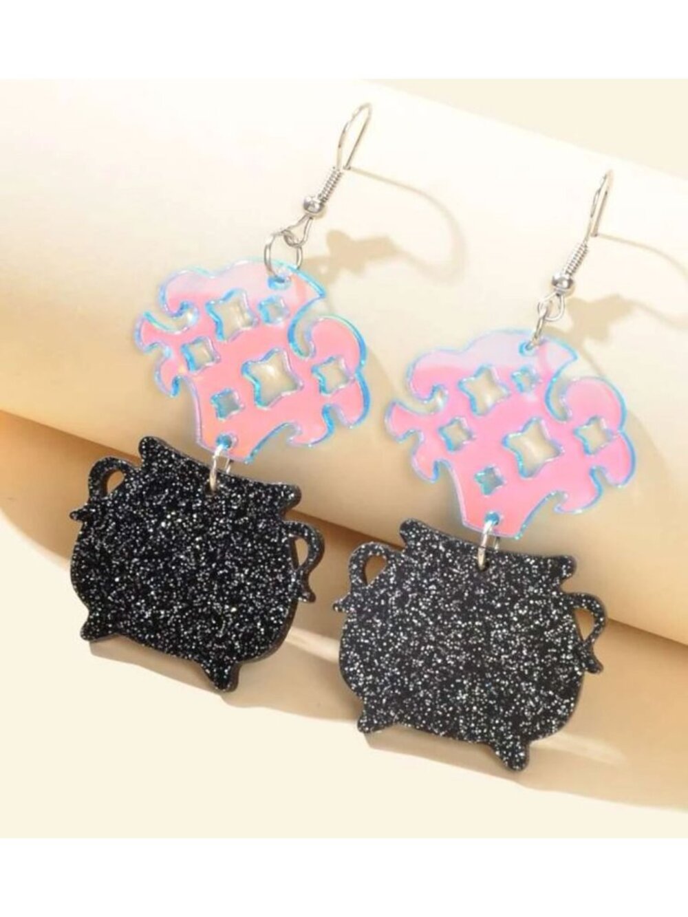 CAULDRON Halloween Witch Scary Earrings NEW